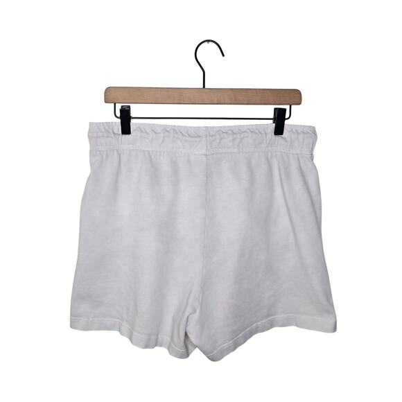 NIKE Men's Tan Drawstring Shorts Size Large - Picture 2 of 9